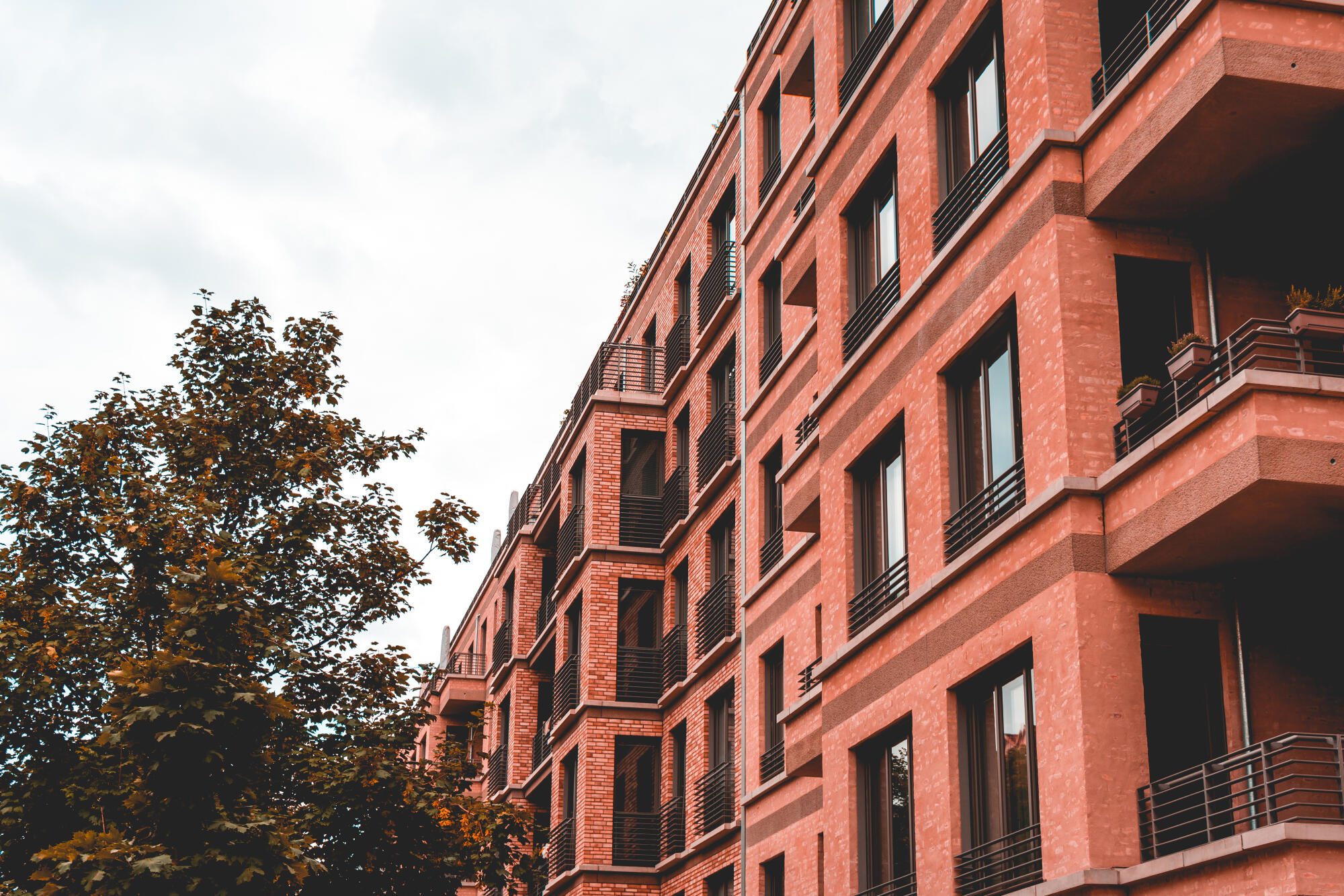 Decrease Vacancies With Creative Leasing Strategies